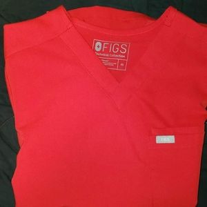 Figs Red Scrub Set